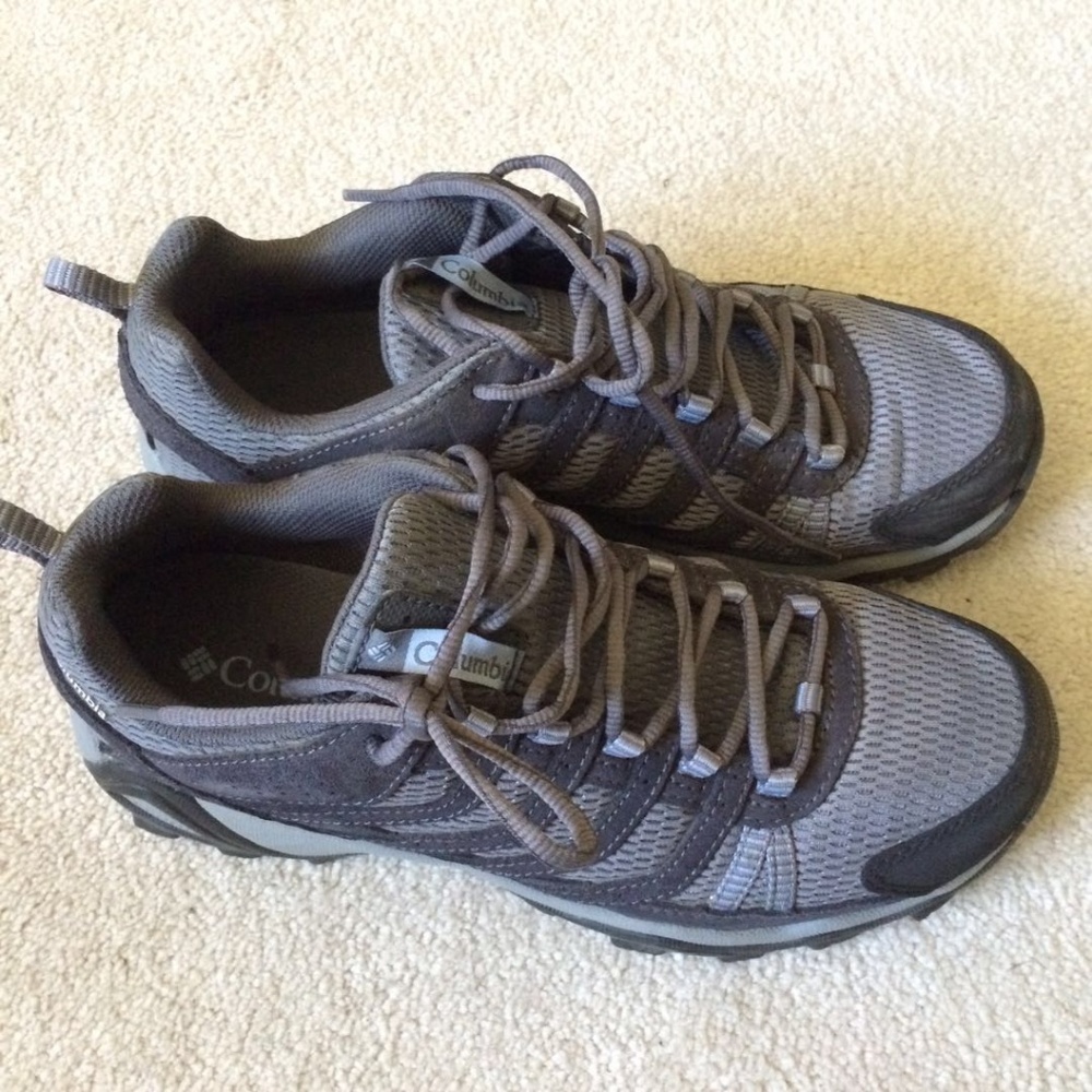 Brand new Columbia hiking shoes